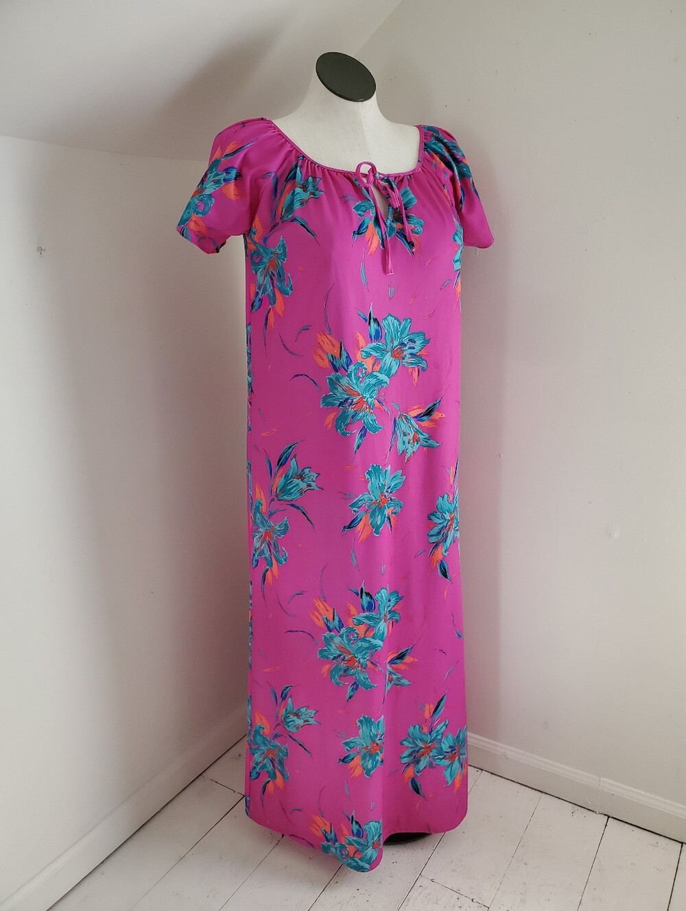 70s Vintage Pink Tropical Print Mumu Dress Nightgown OSFM
